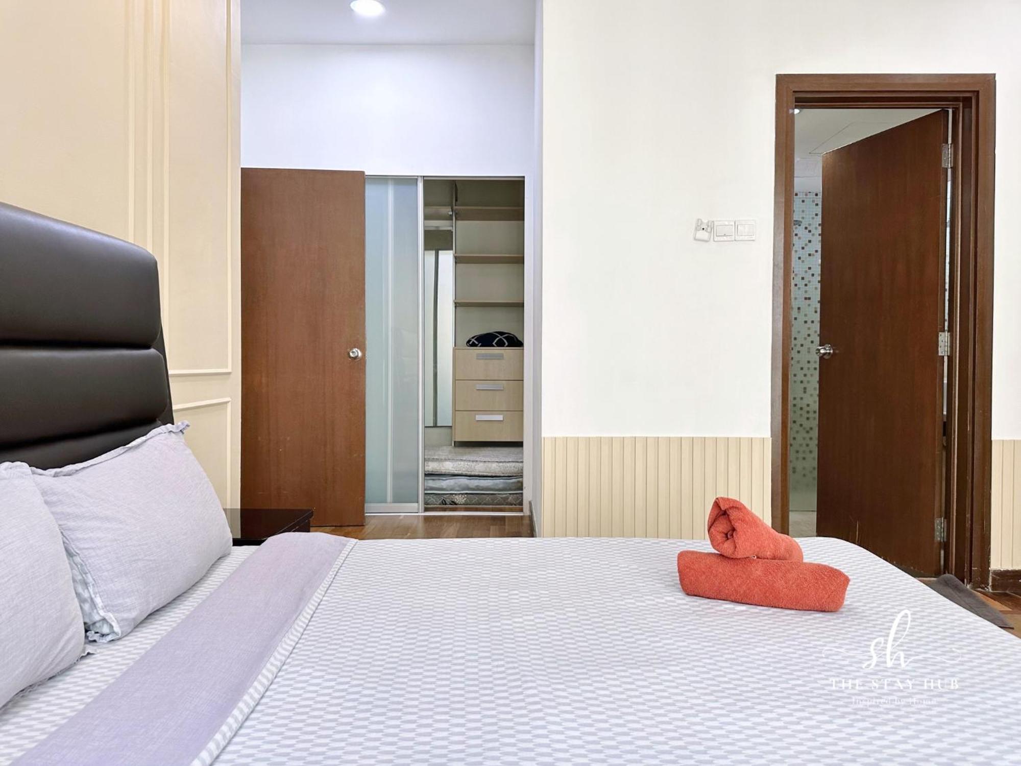Regalia Residence The Sky Pool Suite Kuala Lumpur Exterior photo