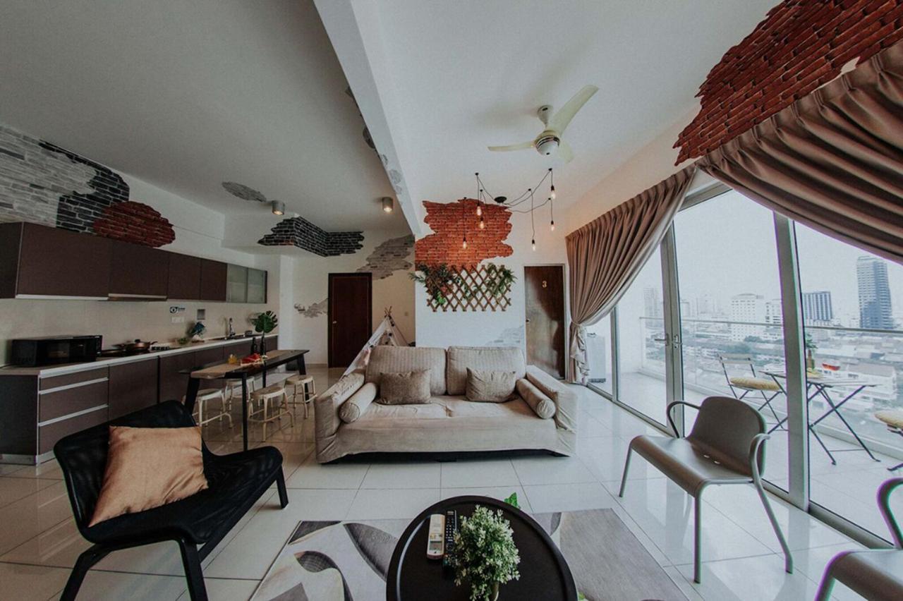Regalia Residence The Sky Pool Suite Kuala Lumpur Exterior photo